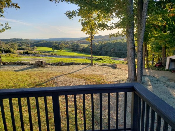 51 Moore Rd, New Braintree