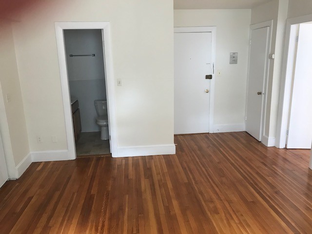 33 Lancaster Ter, Corey Hill