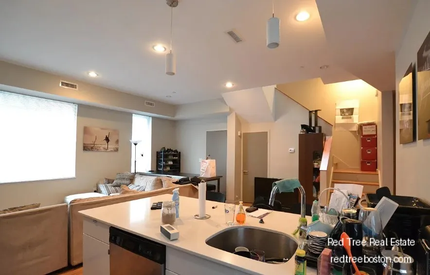 53 Glenville Ave, Allston