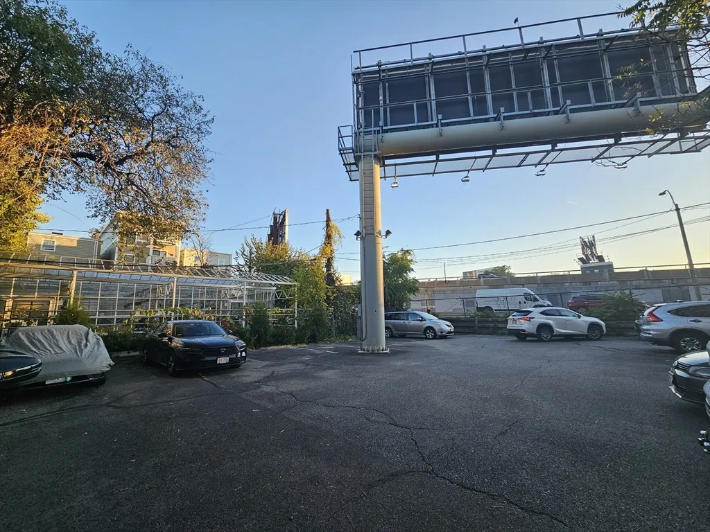 156 Chelsea St, East Boston