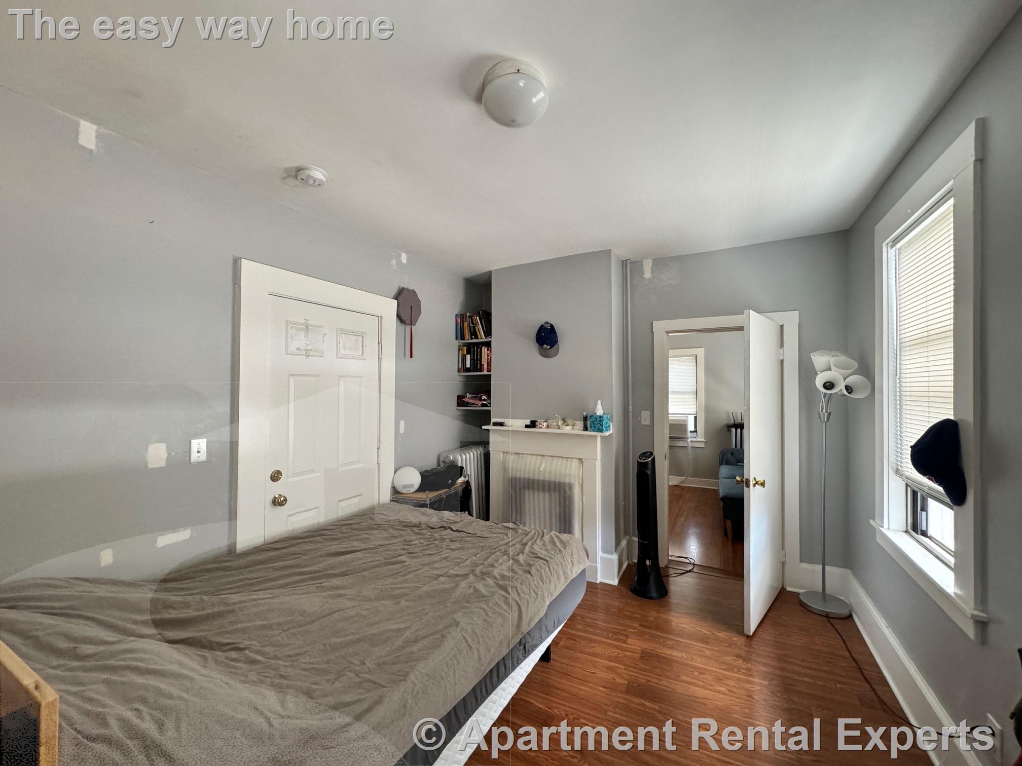 566 Putnam Ave, Cambridgeport