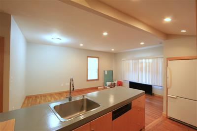 136 Columbia St, The Port