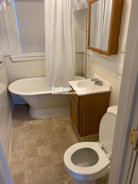 1175 Boylston St, Fenway