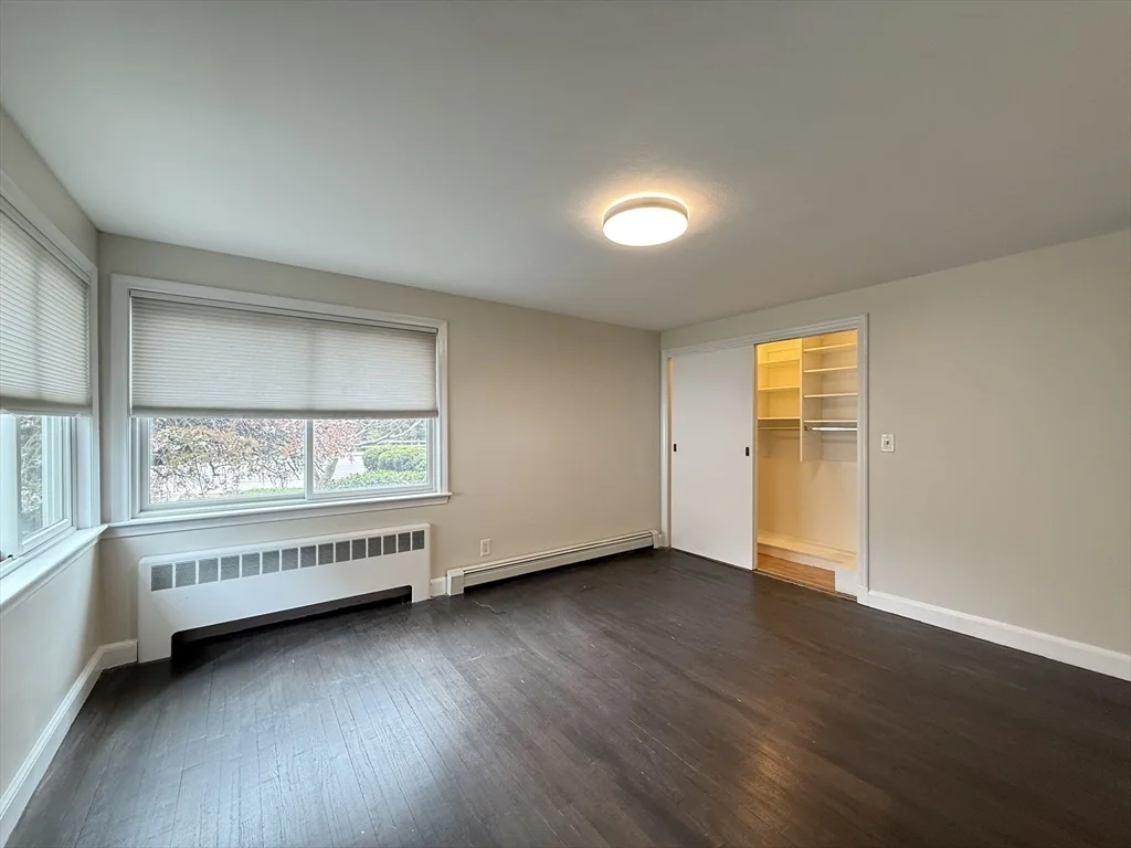 115 Grove St, Chestnut Hill
