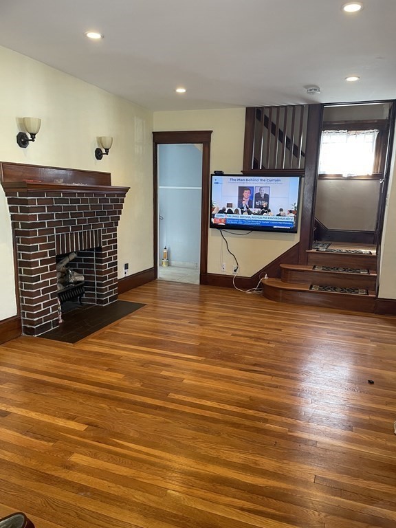 31 Milton Rd, Wollaston