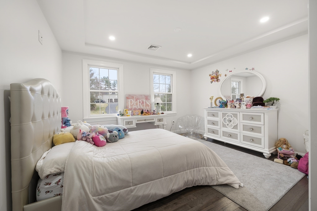 1 Confidential St, Indian Pond