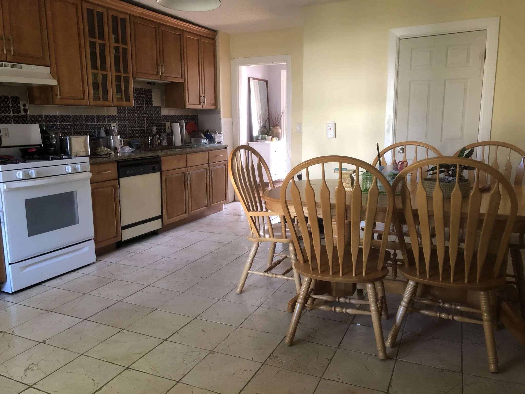 7 High, Brookline Village