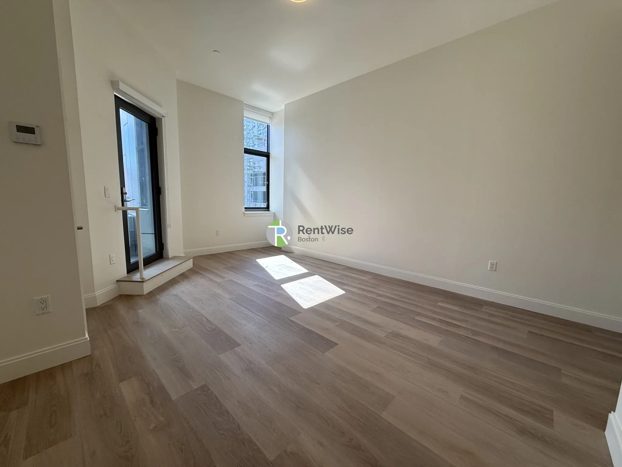 1079 Commonwealth Ave, Allston