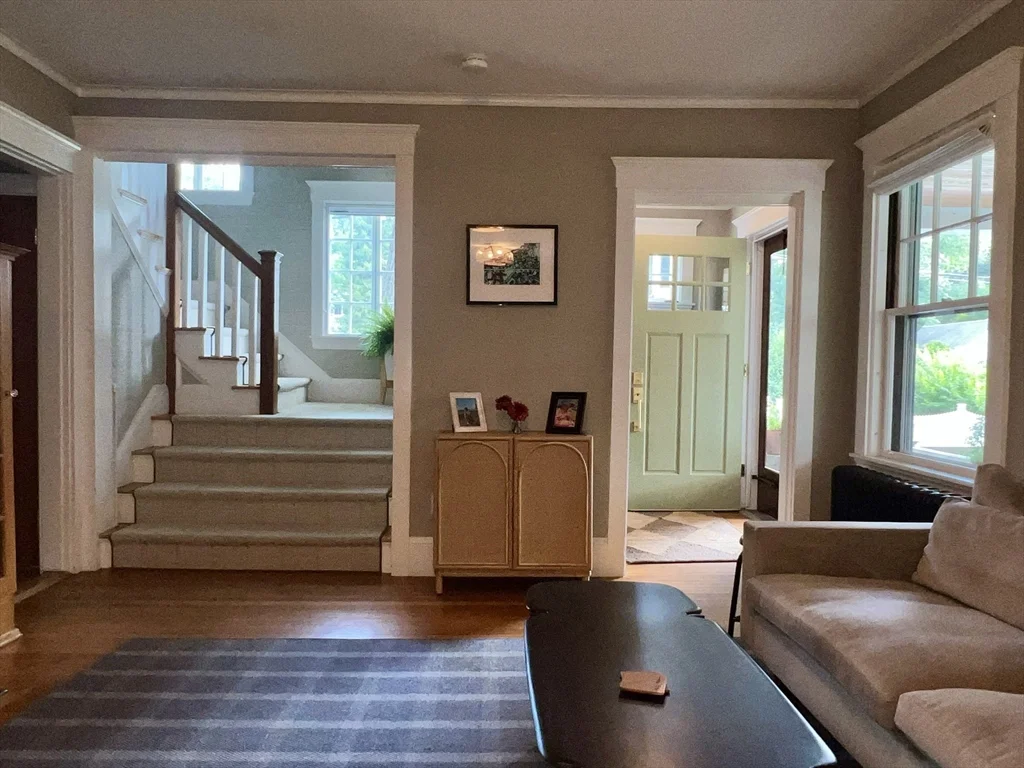 211 Forest St, Winchester