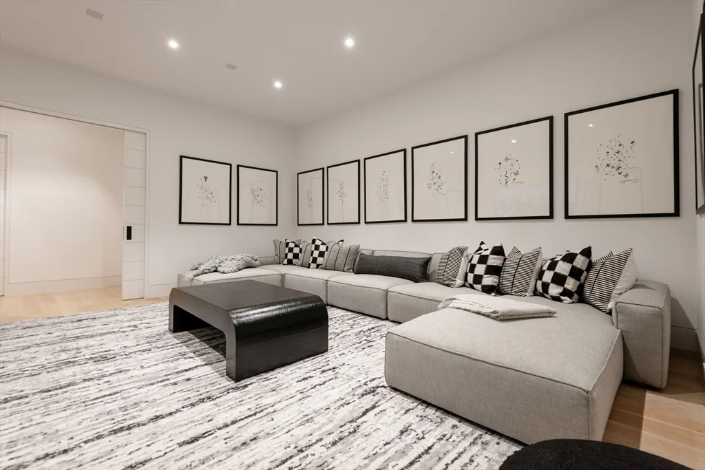 30 Devon Street   Big Dip, Nantucket