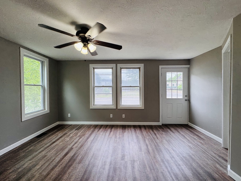 83 W Grove St, Middleboro