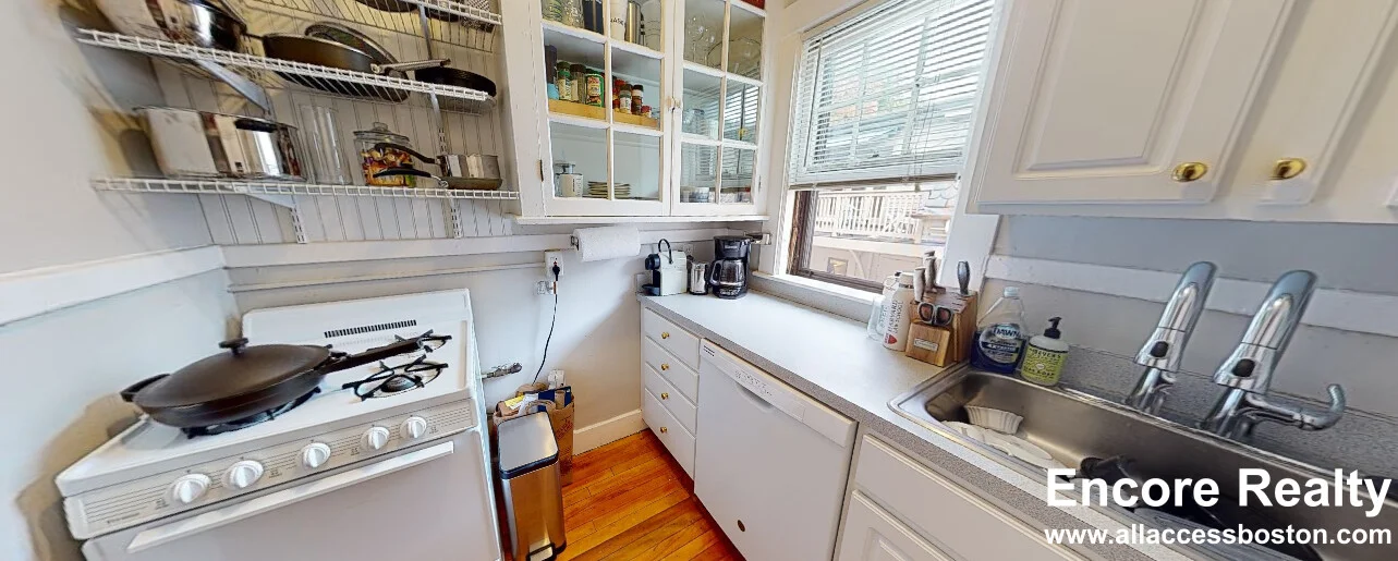 11 Story St, Harvard Square