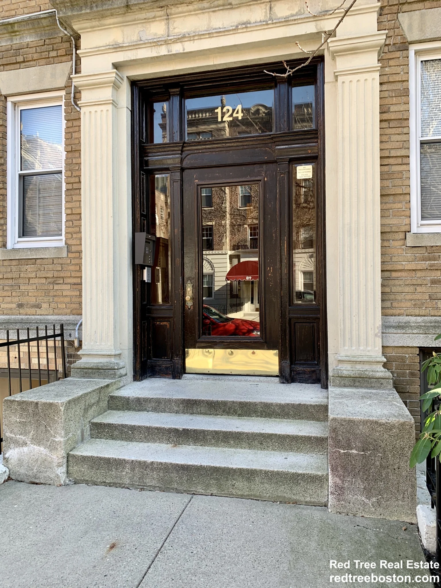 124 Peterborough St, Fenway