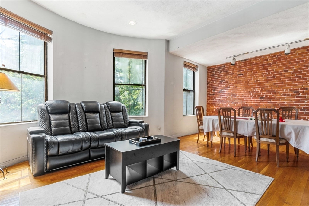 4 Union Park St, South End