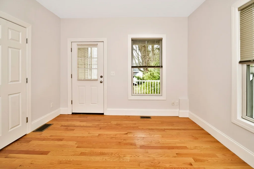 22 High St, Needham