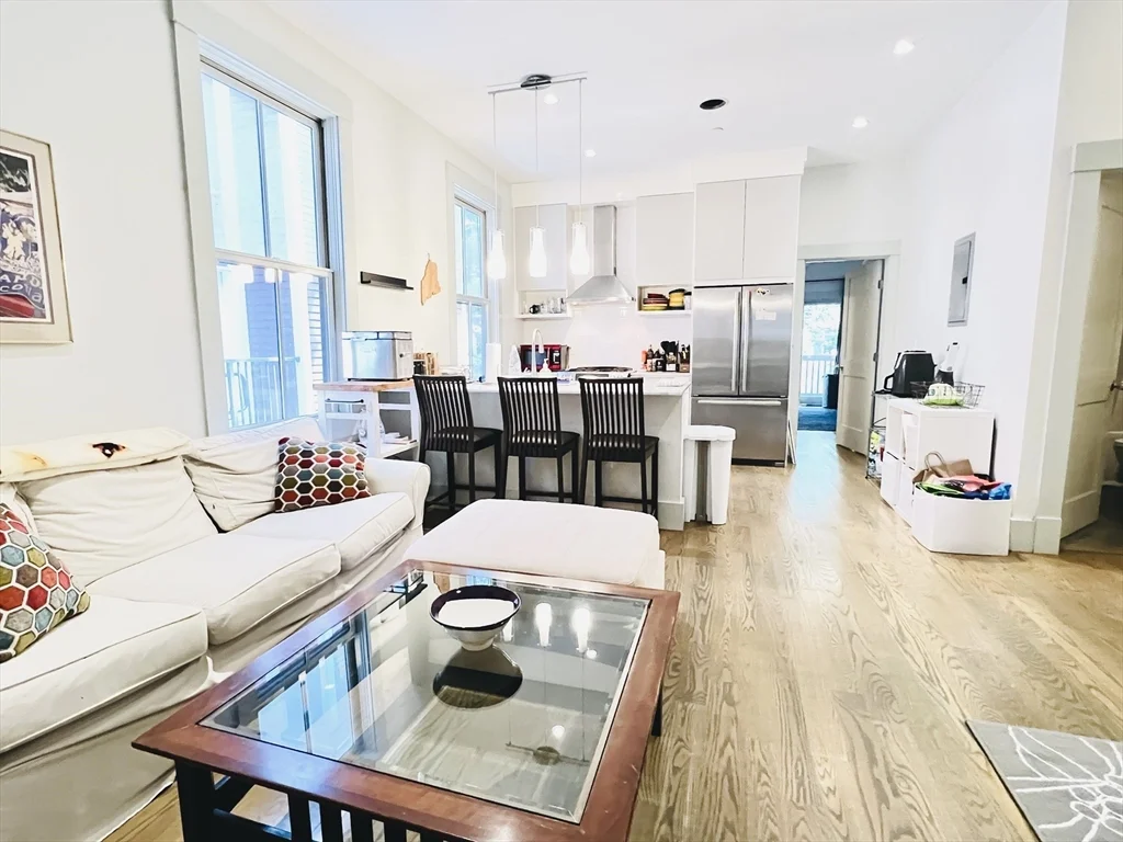 15 Boardman St, Central Square