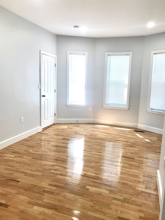 374 Centre St, Jamaica Plain