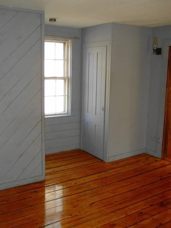 128 Pleasant St, Marblehead