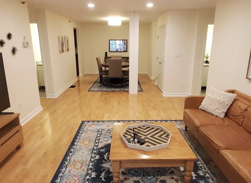 71 Fulkerson St, East Cambridge