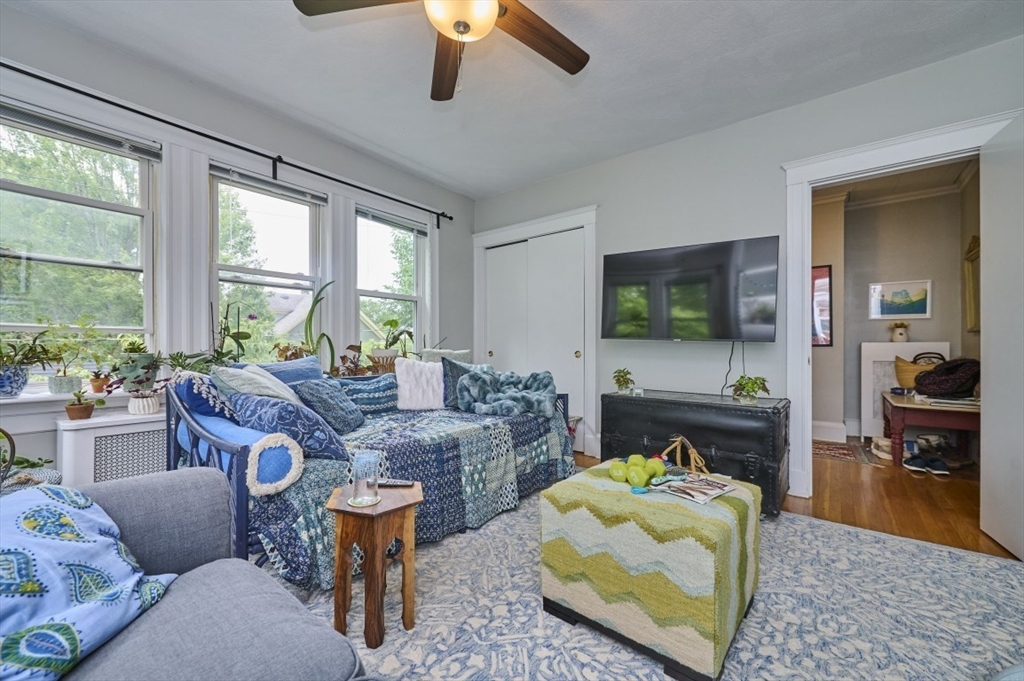 25 Mendum St, Jamaica Plain