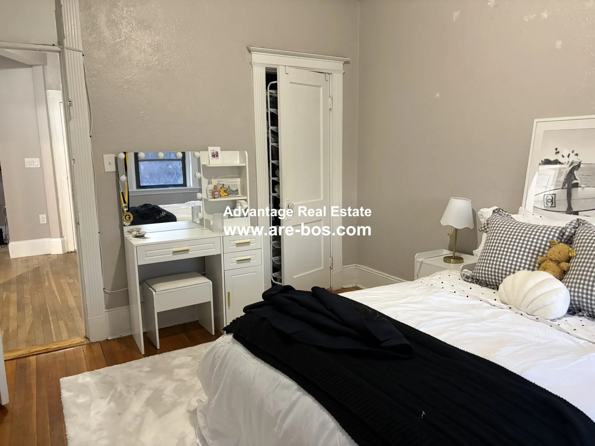 1056 Commonwealth Ave, Brighton