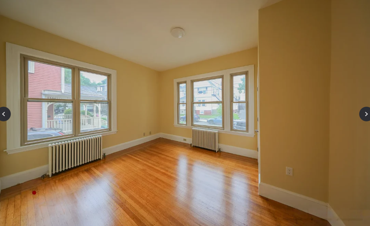 23 Grand View Ave, Prospect Hill