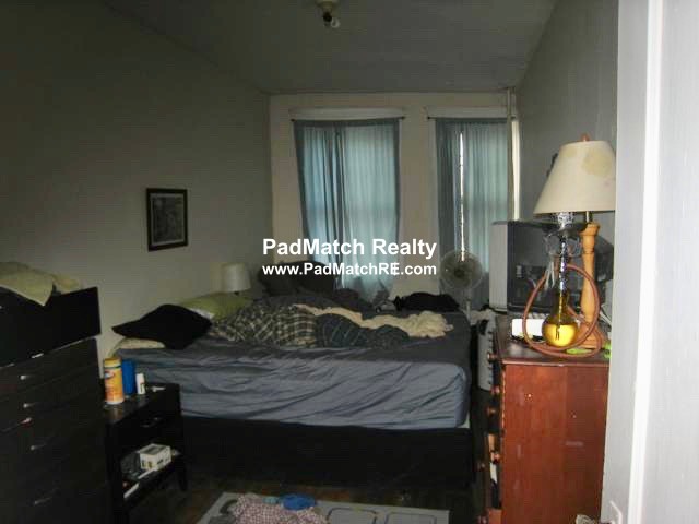 1868 Commonwealth Ave, Brighton