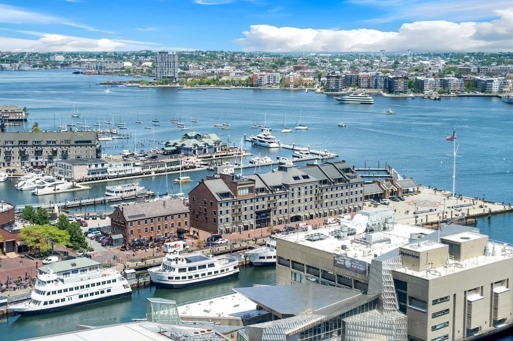 65 E India Row, Waterfront