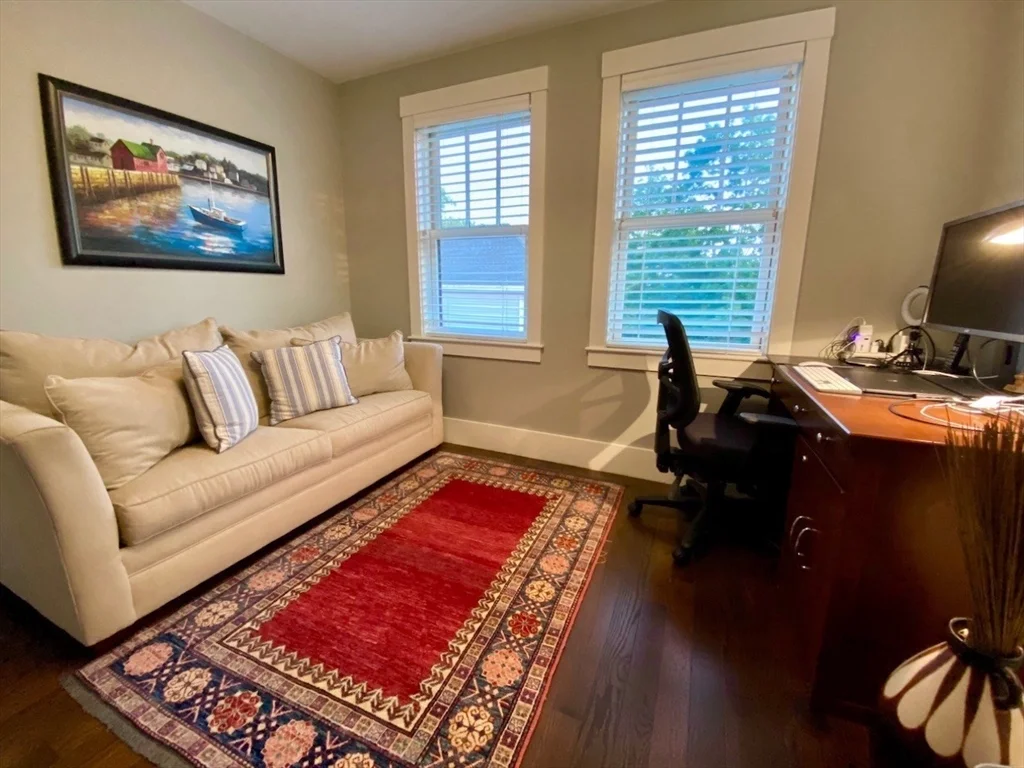 49 Cottage St, Newton Upper Falls