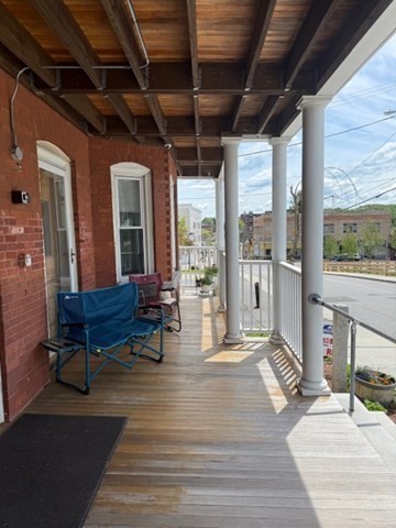 27 Graham St, Gardner