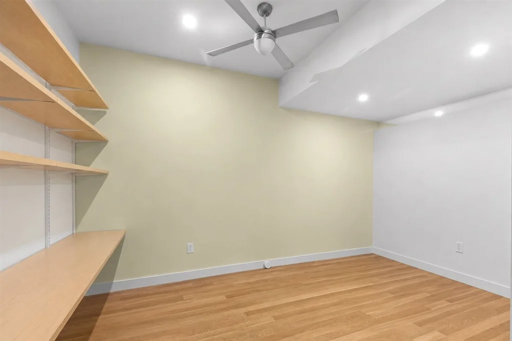 1313 Washington, South End
