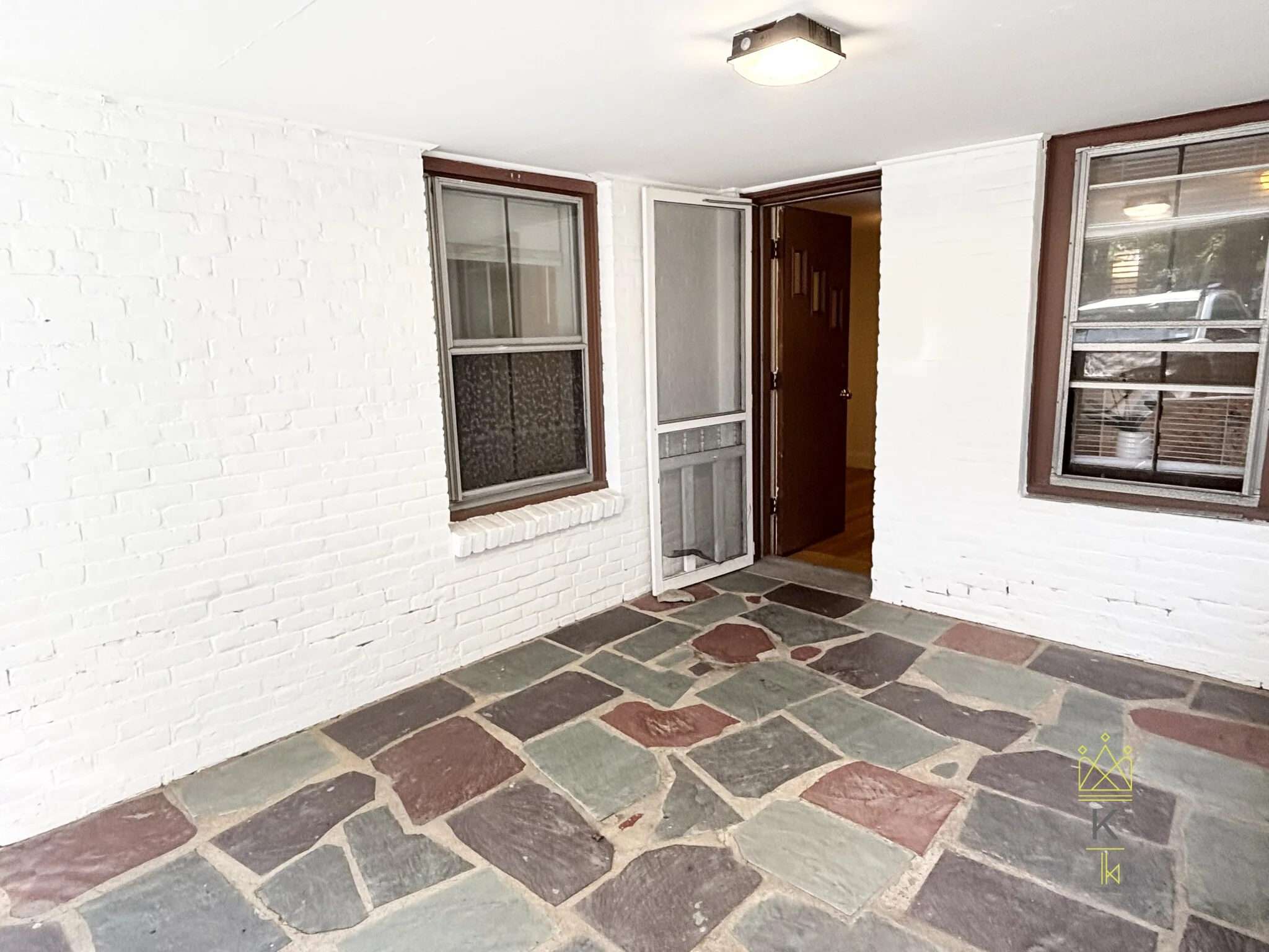 1819 Beacon St, Brookline