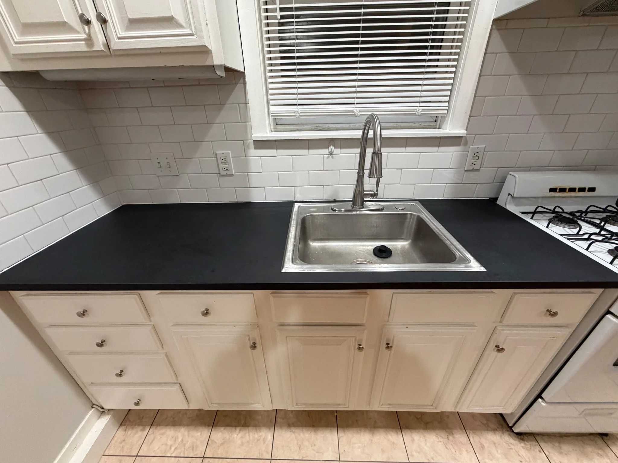 32 Tufts St, Cambridgeport