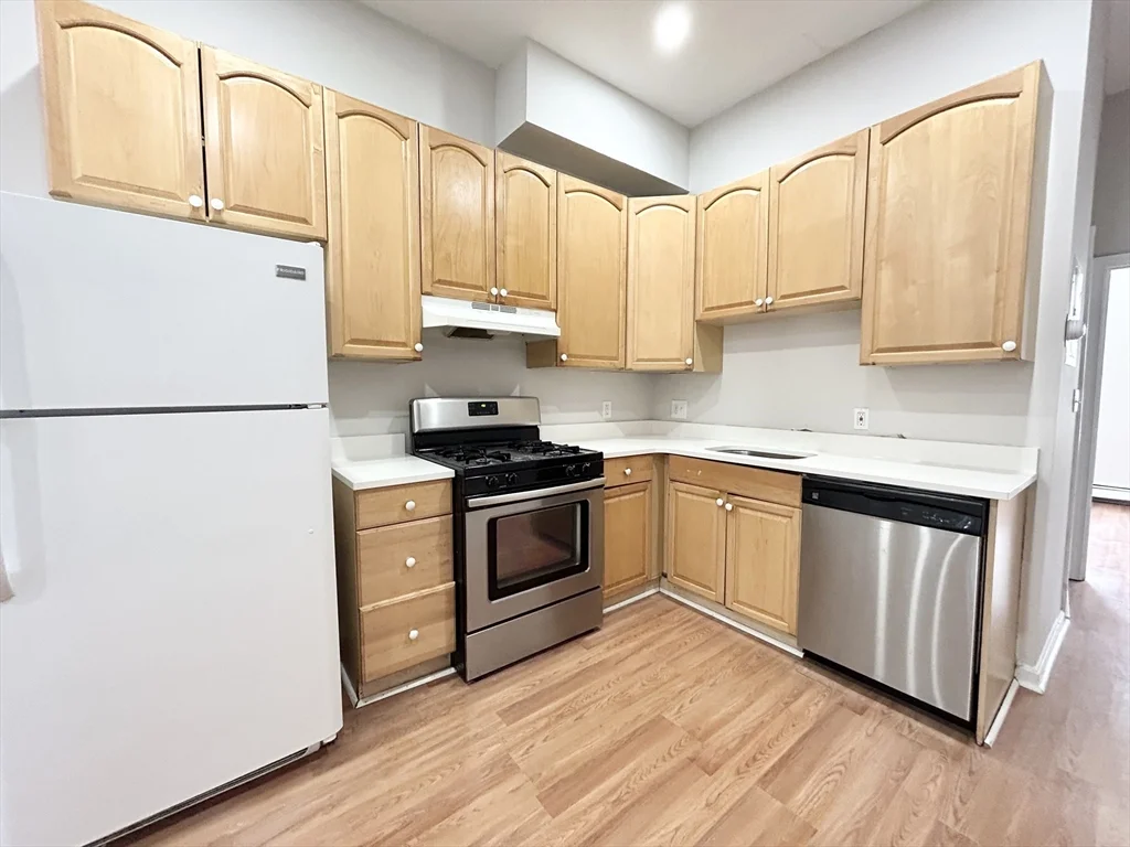 96 Hammond St, South End