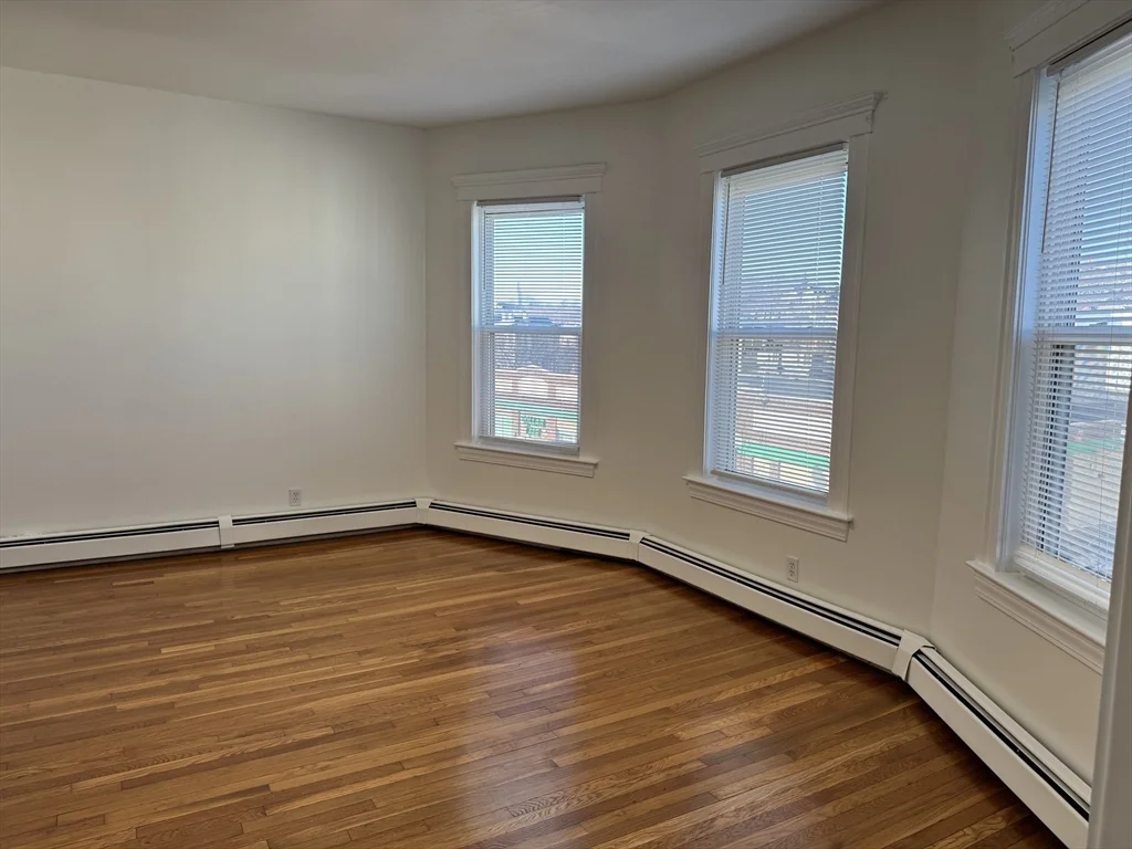 1086 Dorchester Ave, Dorchester