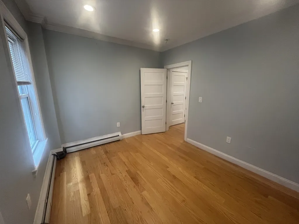 841 Dorchester Ave, Dorchester