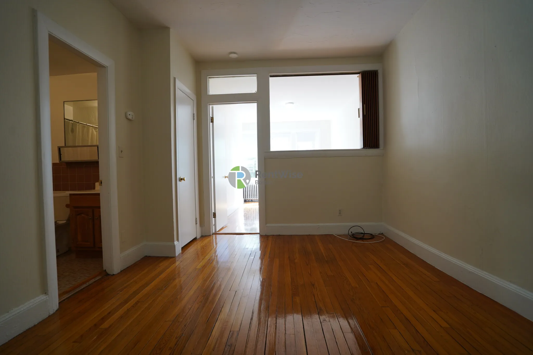 33 Lancaster Ter, Corey Hill