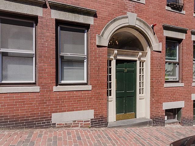 33 Irving, Beacon Hill