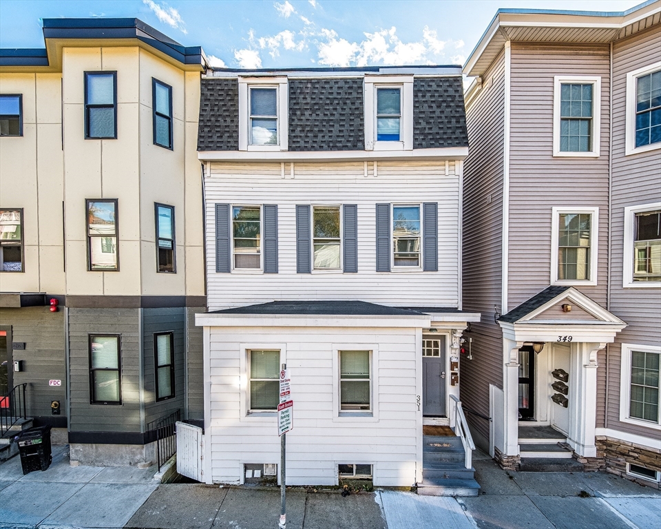 351 East 8th St, South Boston