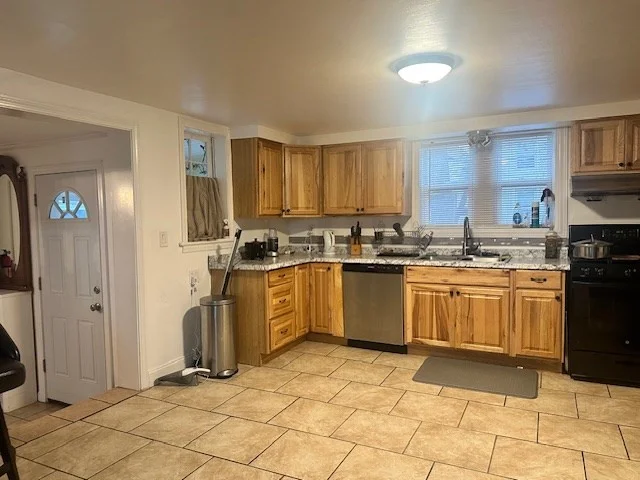 88 Wahconah St, Pittsfield