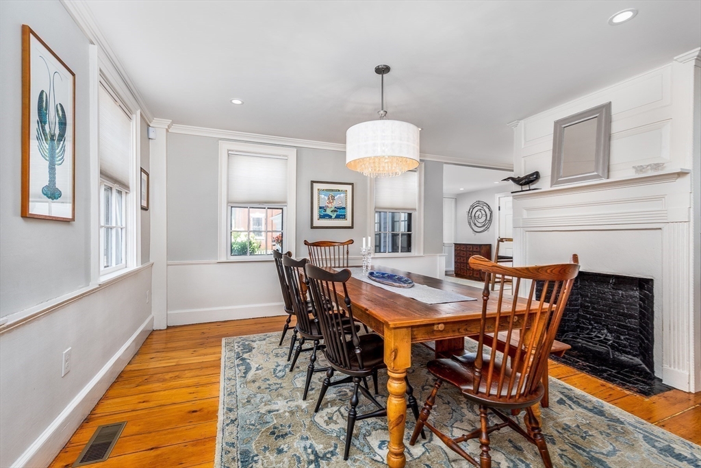 1 Pearl St, Old Town