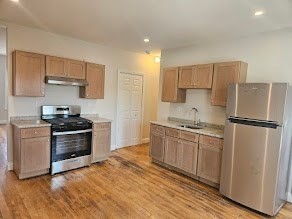 293 School St, Stoughton