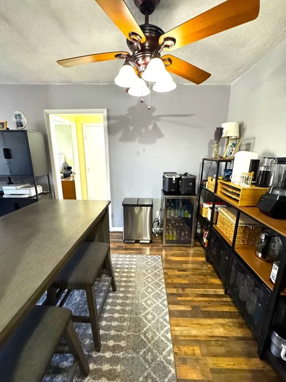 80 Walnut St, Canton