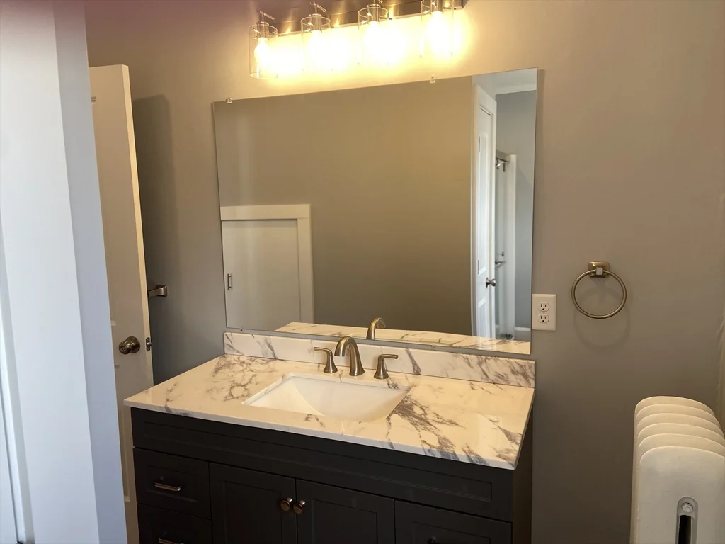 16 Taft St, Uxbridge