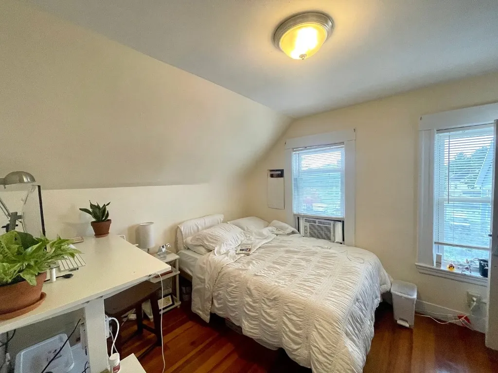 123 Winthrop St, Medford