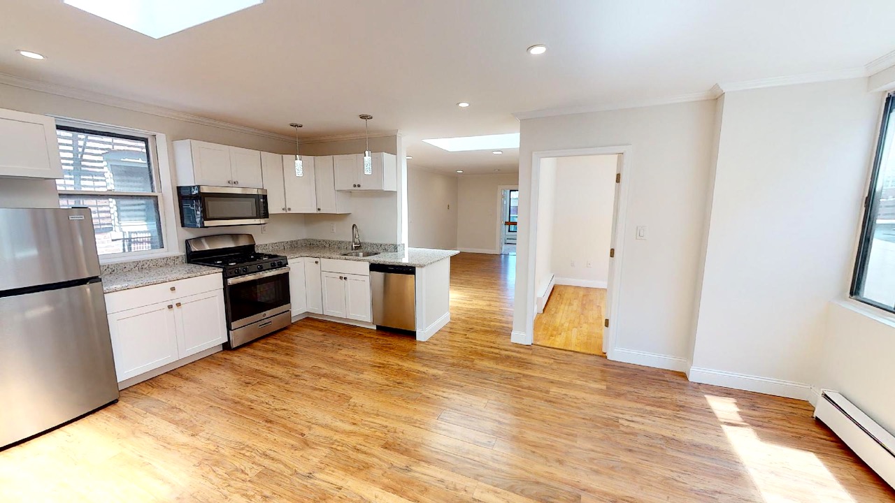 214 Hanover St, North End