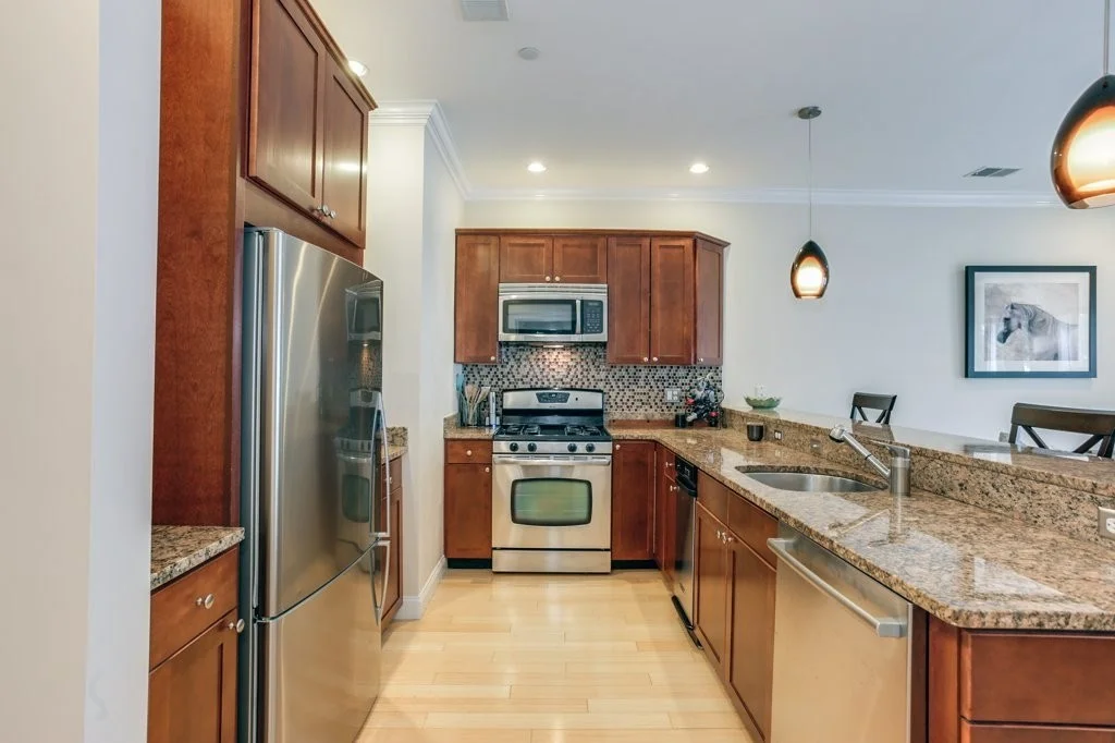 18-20 Knowlton St, South Boston