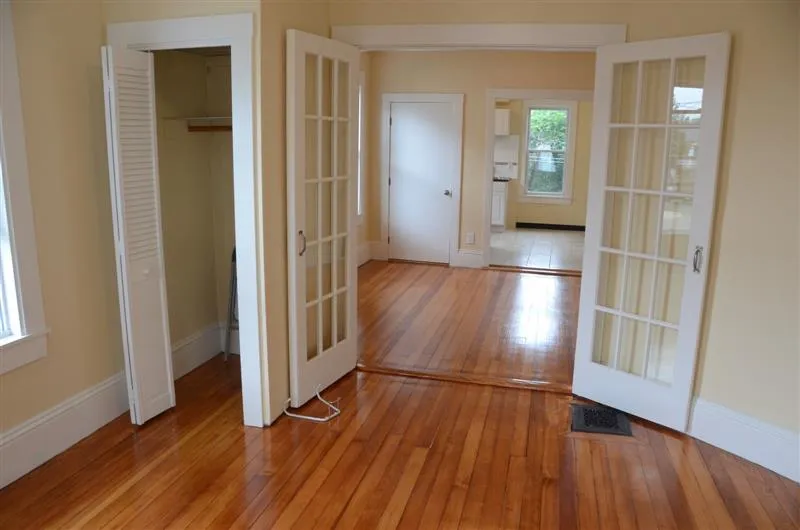 8 Bennett St, South Medford