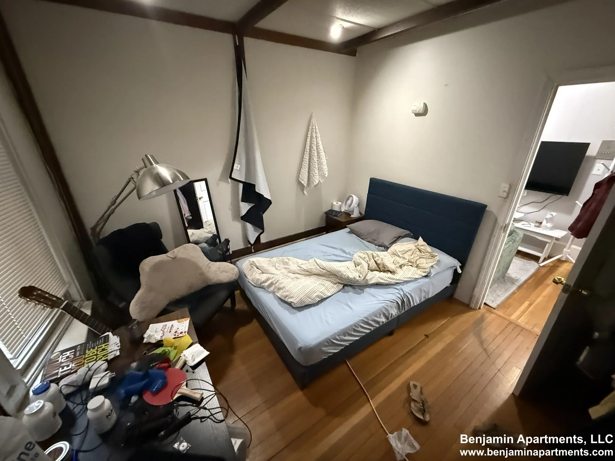 879 Beacon St, Fenway