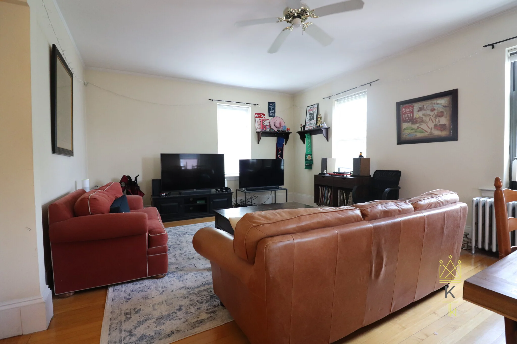 1090 Beacon St, Brookline